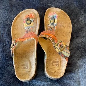 Muk Luks multicolored sandals size 8